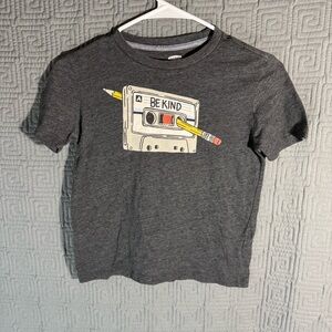 Old Navy T-Shirt Boy Size Medium 8 Be Kind Grey Gray Short Sleeve